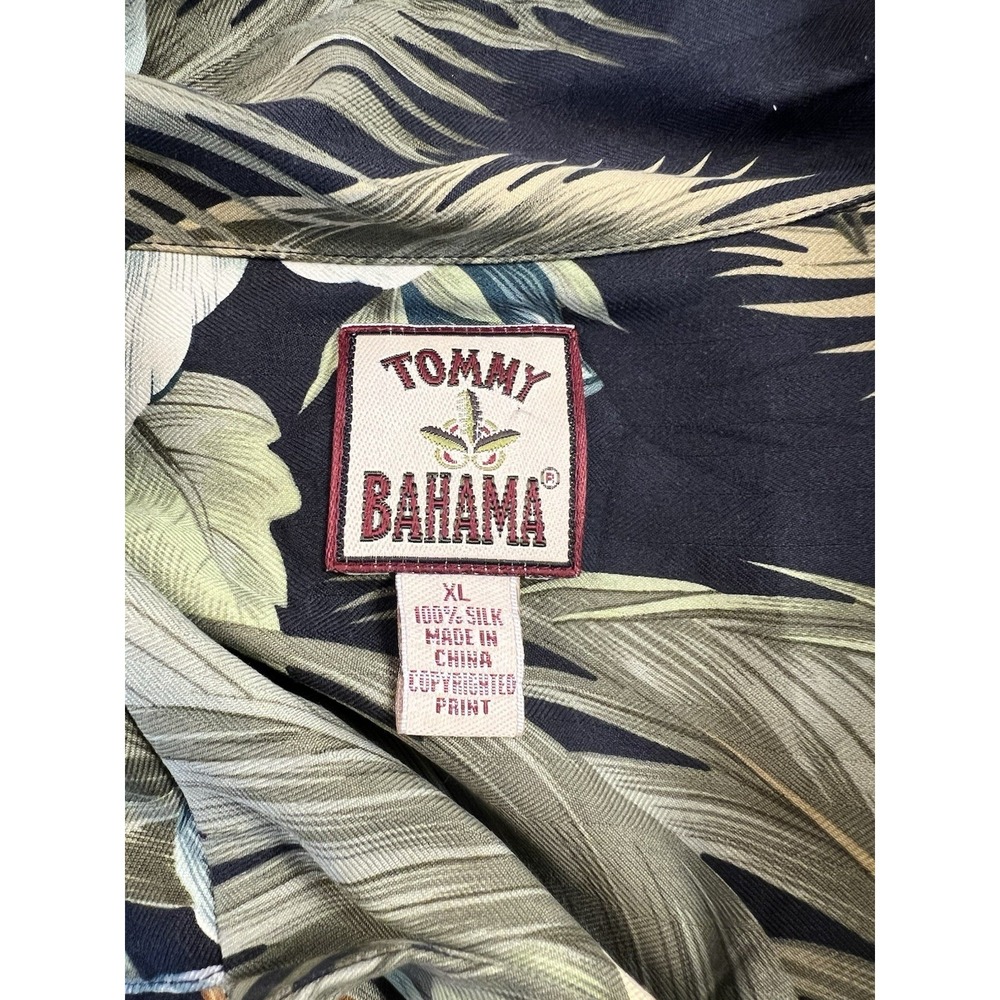 Tommy Bahama XL Men's 100% Silk Short Sleeve Button Up Shirt Tropical Floral - Picture 4 of 6